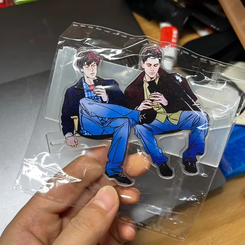 Figurine en acrylique représen - Cosplay Prop avis et prix