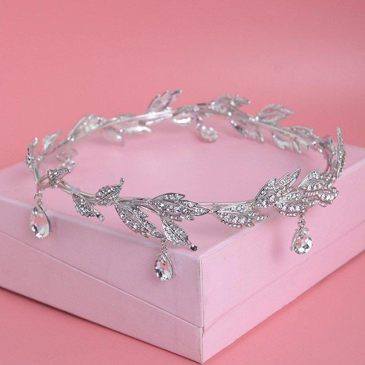 Couronne de luxe en cristal po - Aerith Cosplay Prop avis et prix