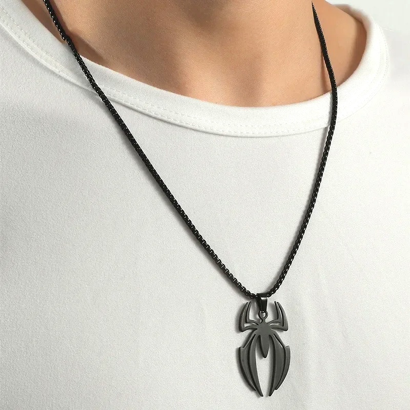 Collier de cosplay avec logo d - Magnetic Clasp Cosplay avis et prix