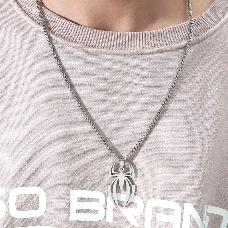 Collier de cosplay avec logo d - Magnetic Clasp Cosplay avis et prix
